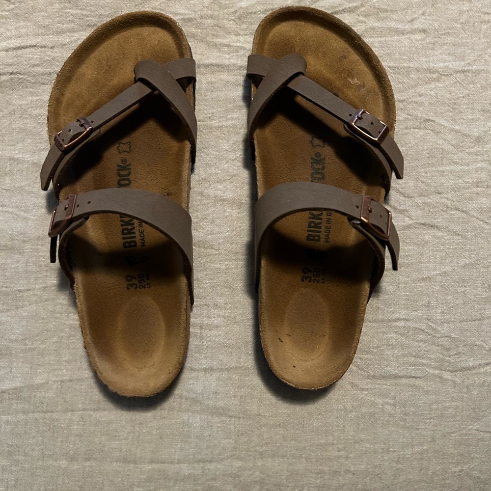Birkenstock Women's Buckle Sandals, 39